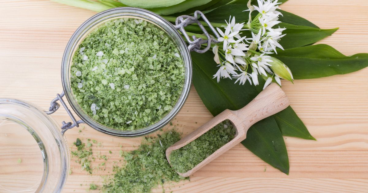 Kräutersalz selbst herstellen_Bärlauchsalz