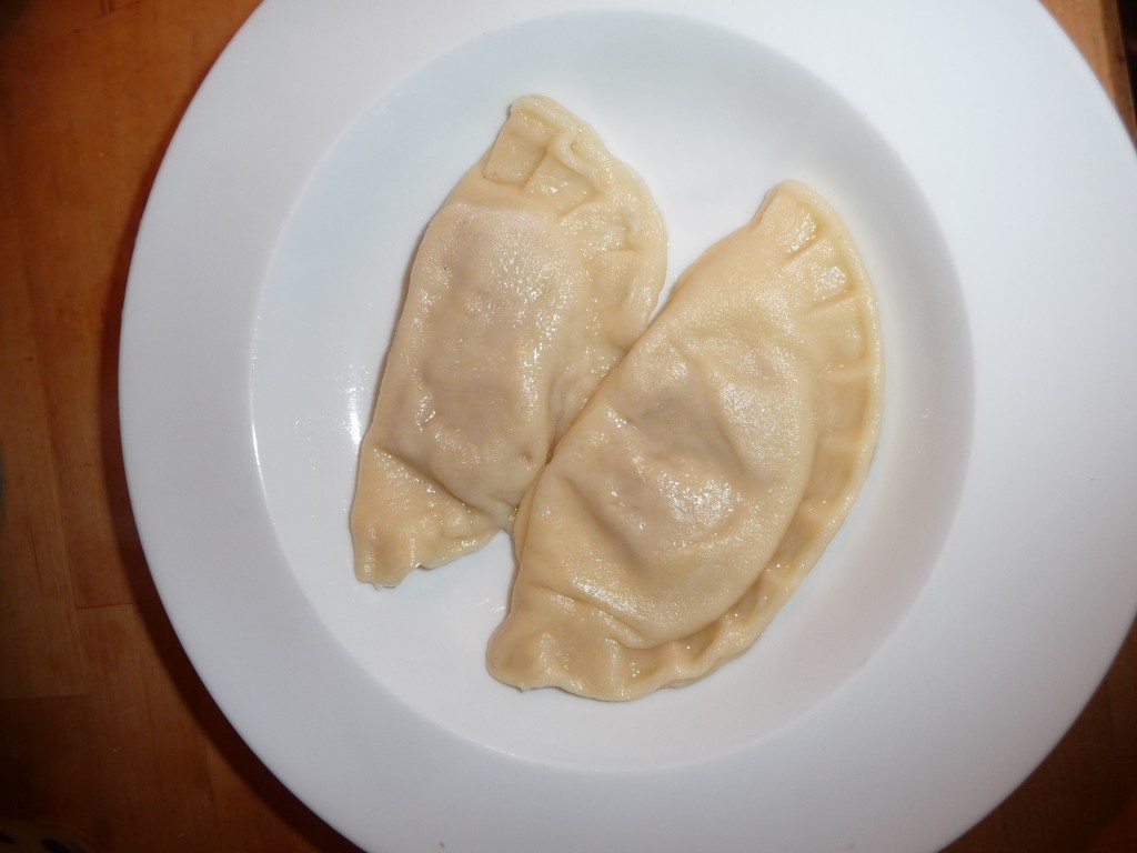 große Ravioli mit Kürbisfüllung